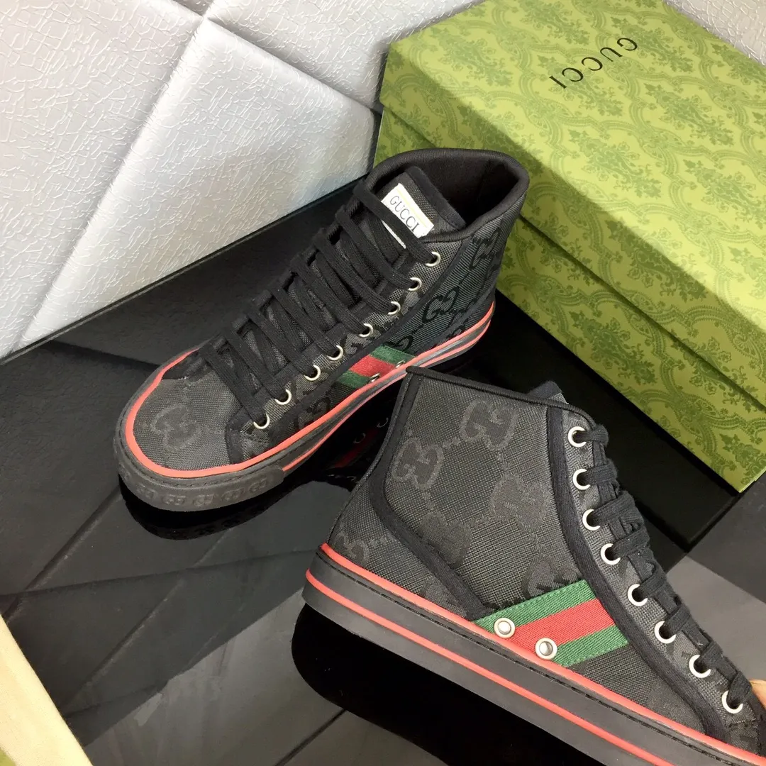 👟👟Ex-factory price 480👟👟 Women's Shoes Factory GUCCI 2020 latest classic 1977 low-cut double G canvas shoes, original purchase, 1:1 development, original lasting process. Size: 35-45/45. Customized items are non-returnable and must be paid first. . ...new version complete package...
